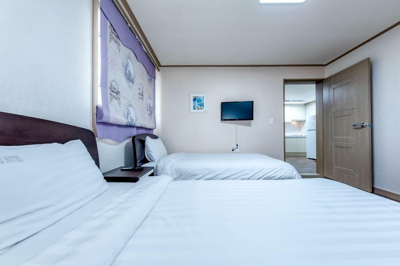 Tamragio Residence Hotel Jeju Buitenkant foto